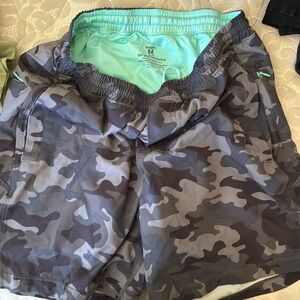 Bird dogs Boomstick Shorts